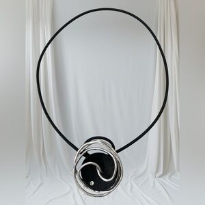 Elegant Black and Silver Necklace